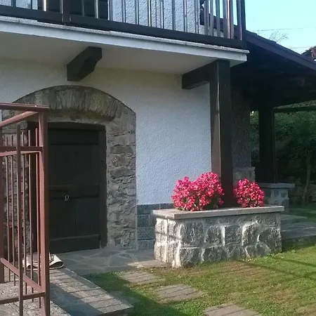 Country house Casa Antonella Varallo